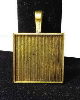 Pandantiv metalic, auriu antichizat, 38.5x27 mm