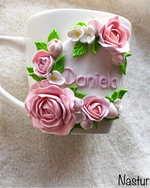 Cana personalizata: Trandafiri și floricele