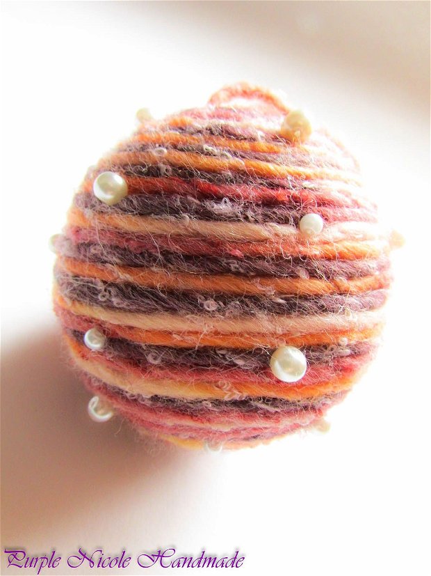Caramel - glob pufos brad Craciun