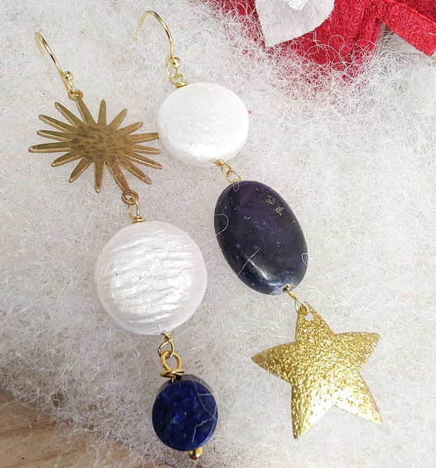 Cercei asimetrici din alama, lapis si perle de cultura, cercei lungi, cercei statement, cercei handmade