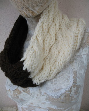 Accesoriu tricotat