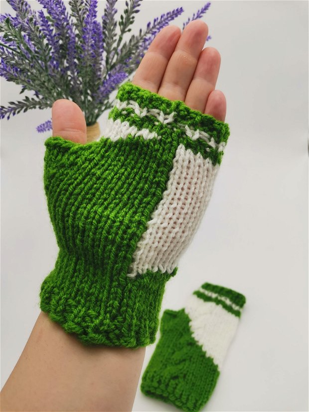 Mănuși tricotate manual mărime universală Mănuși verzi