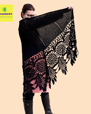 Șal croșetat manual negru evantai  șal elegant damă, semicerc, handmade