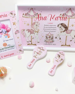 Set aniversar personalizat 1 anisor - Carusel - Tavita turta si accesorii