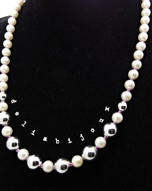 Colier handmade - perle de plastic, margele nisip (cod739)