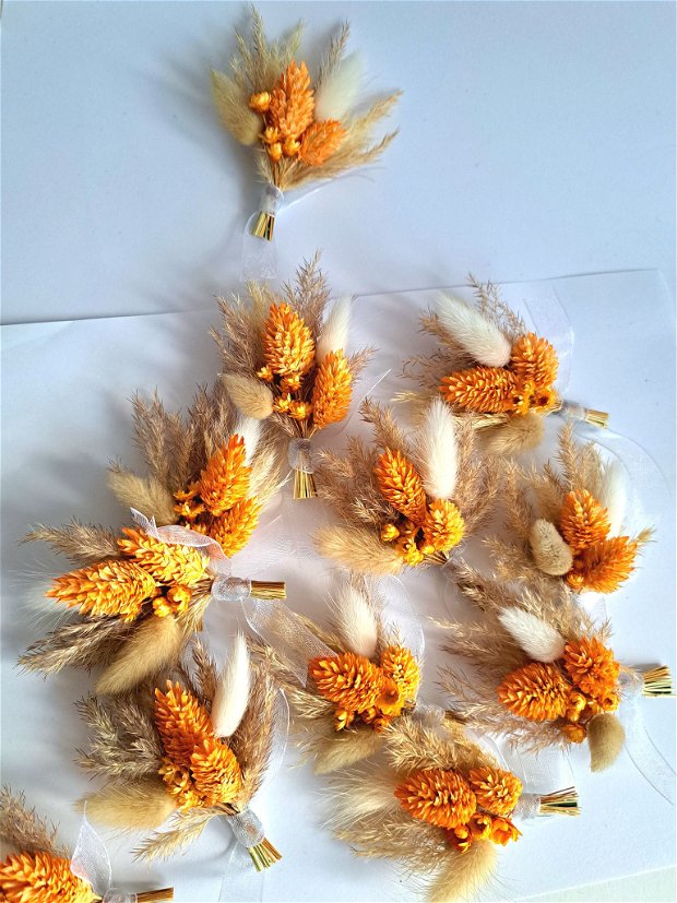 Cocarde nuntă-flori naturale uscate ,Alb Portocaliu