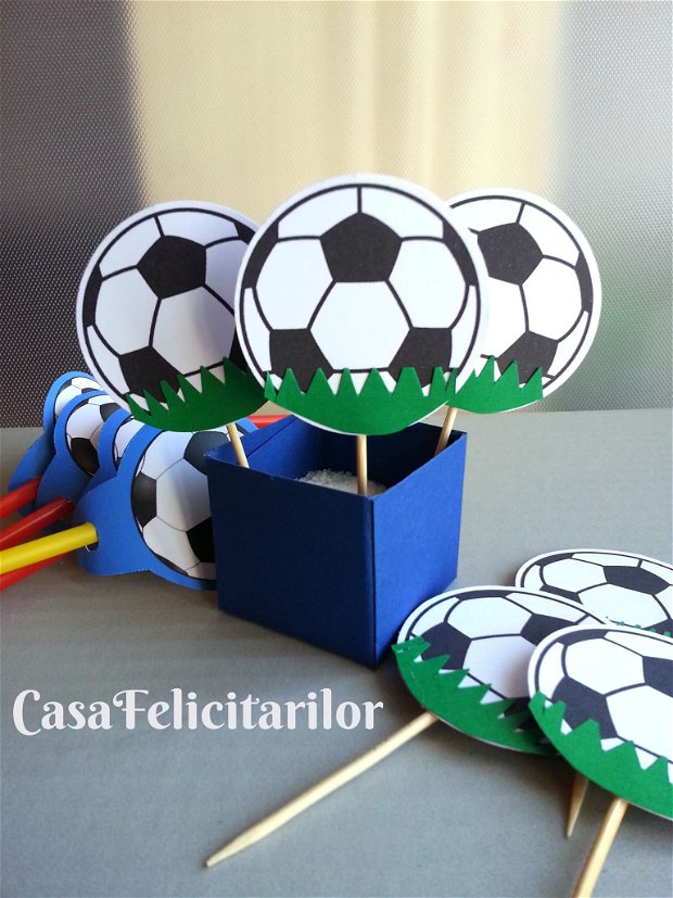 Paie decorate  minge de fotbal