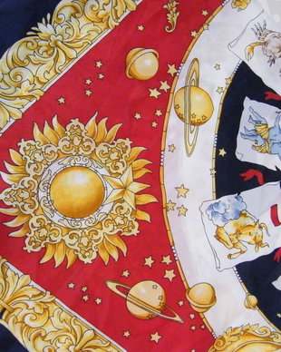 Noua-esarfa cu zodiac