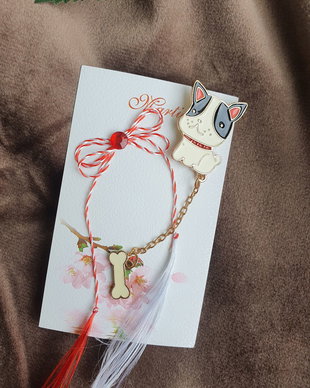 Martisor pin Catel cu os, Brosa 1 Martie
