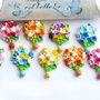 Howlite si flori