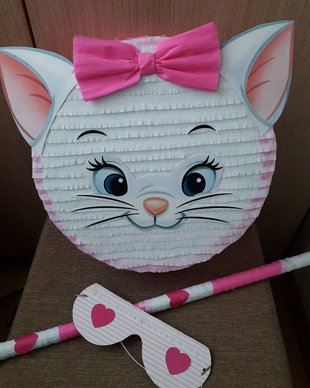 Piñata piniata party set pisicuta Marie