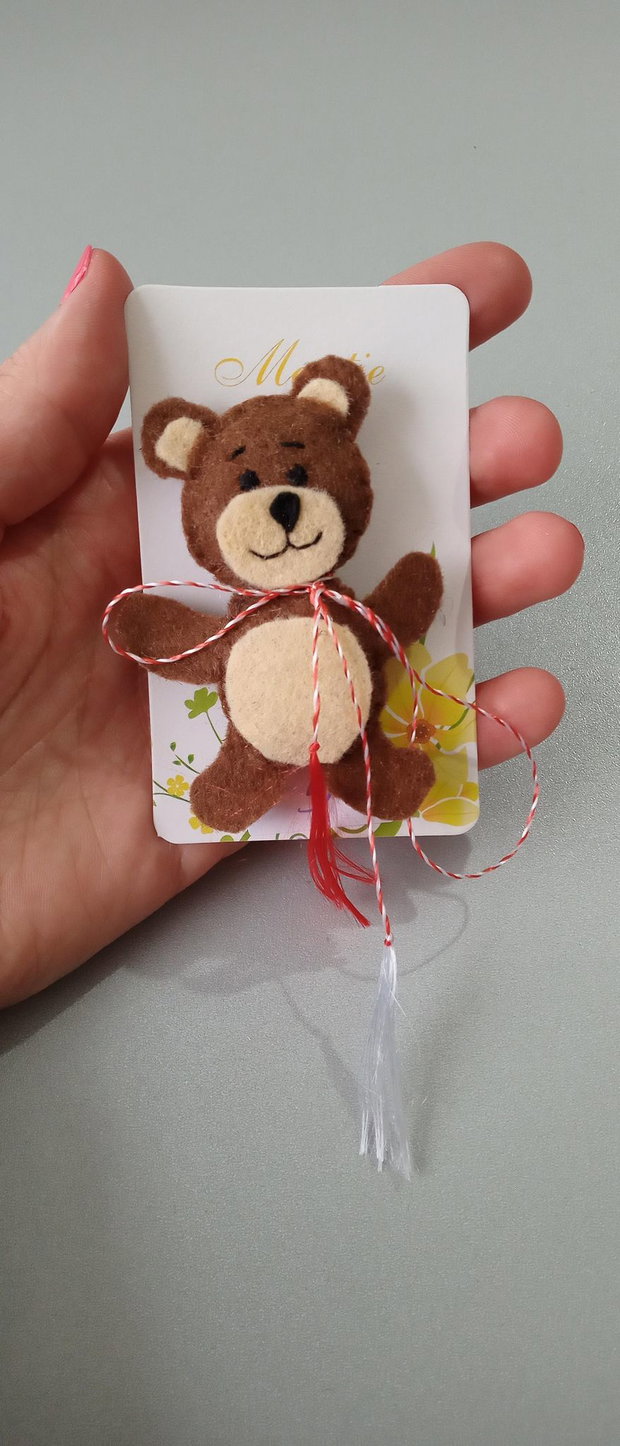 Martisor din fetru