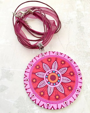 Pandantiv Mandala & șnur organza