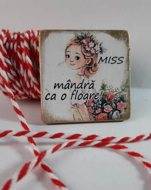 Martisor din lemn personalizat