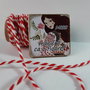 Martisor din lemn personalizat  - fata in costum traditional