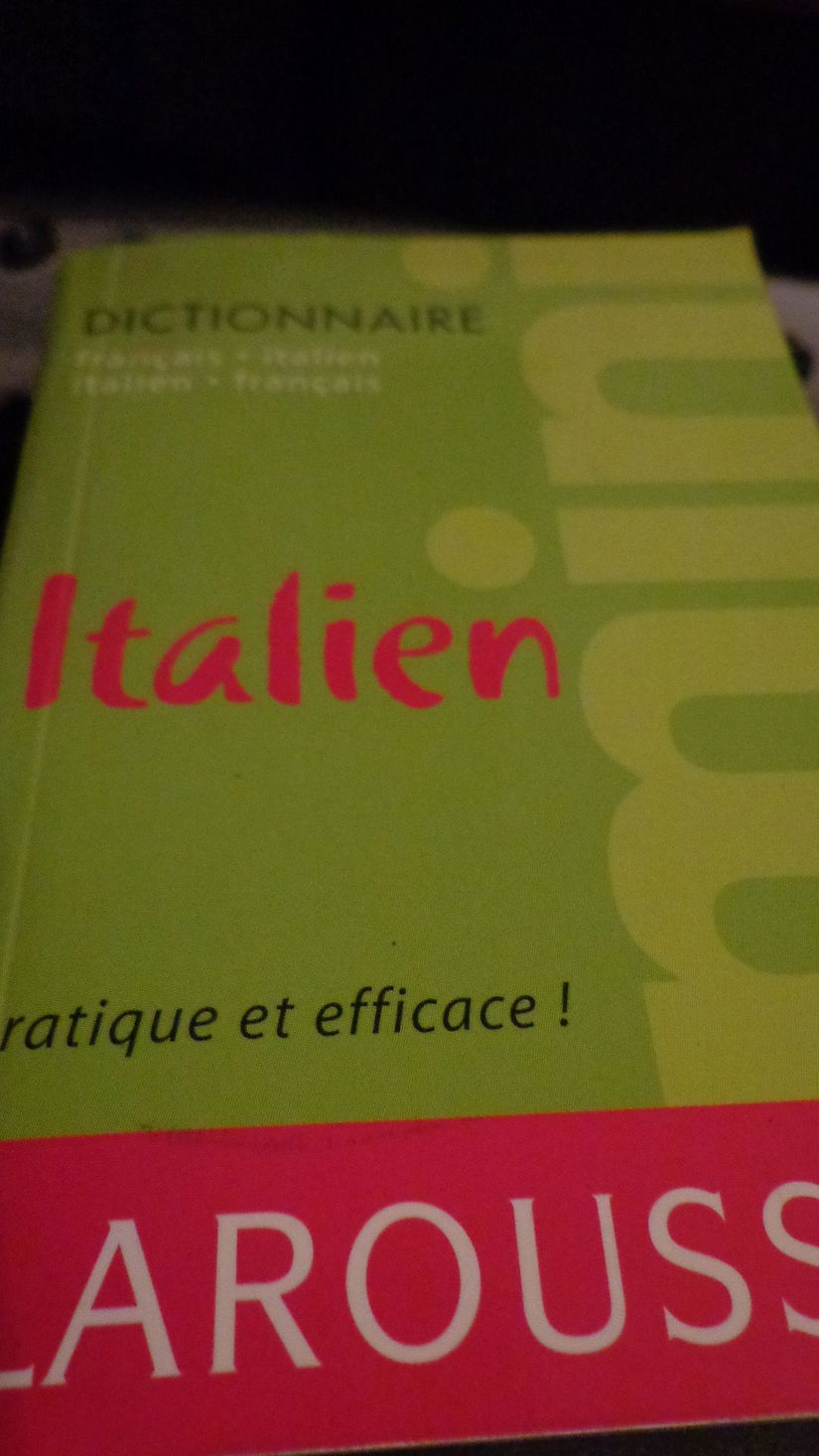 Larousse-dictionar francez-italian/italian-francez