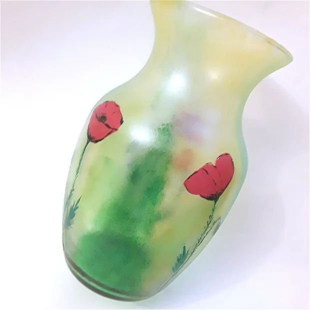 Vaza din sticla pictata cu maci
