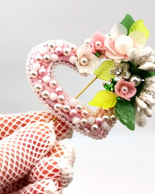 Rezervat Broșă ac - Pink Heart Flowers
