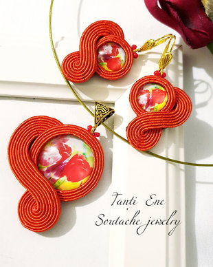 Set rosu soutache