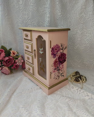 Dulăpior bijuterii-Rose