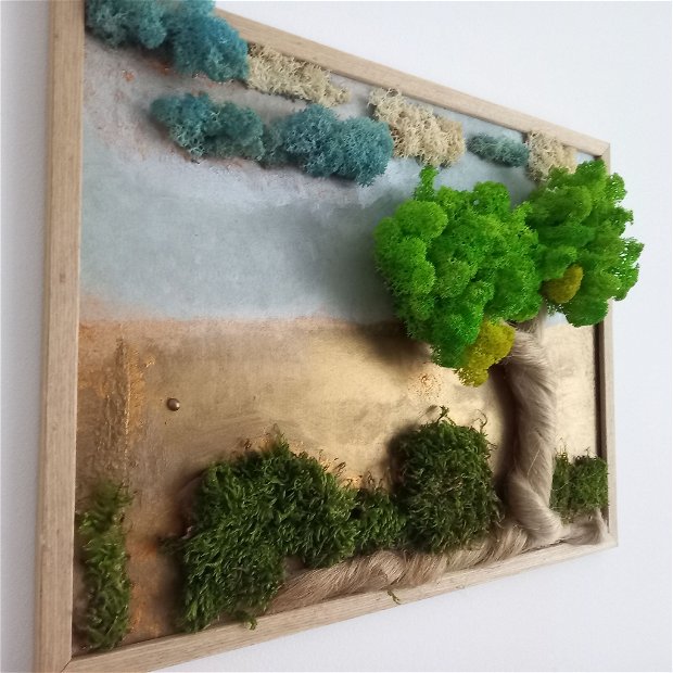 Tablou - peisaj cu arbore din fuior de cânepă și licheni