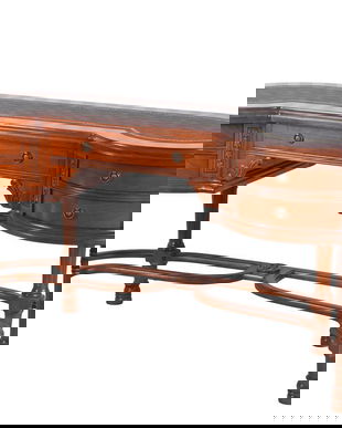 Birou din lemn masiv cu o forma deosebita