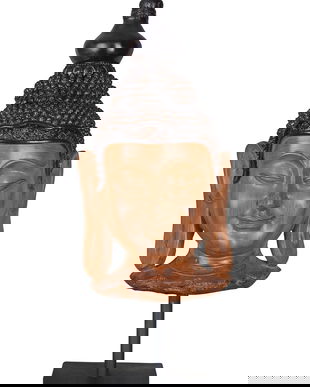 Bustul lui Buddha din rasini pe postament