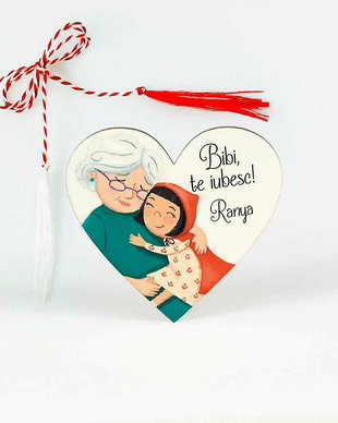 Martisor din lemn pentru bunica, mamaia