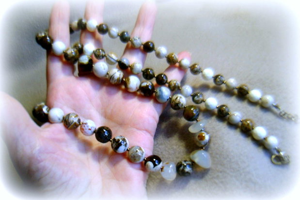Colier lung din agate si cuarturi - 75 cm
