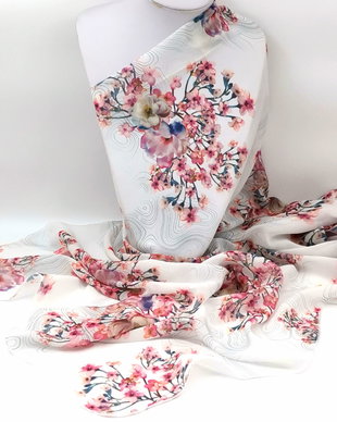 Rezervat Eșarfa SAKURA