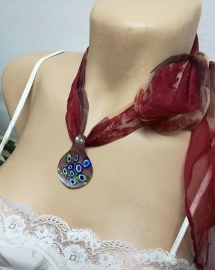 Eşarfă colier