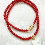 Colier MARTISOR CHOKER Coral rosu & inima sidef alb