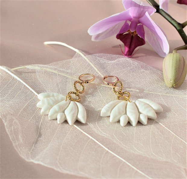 Cercei "floare de lotus" / Handmade Polymer Clay Earrings