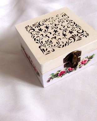 cutie lemn decorata 42693