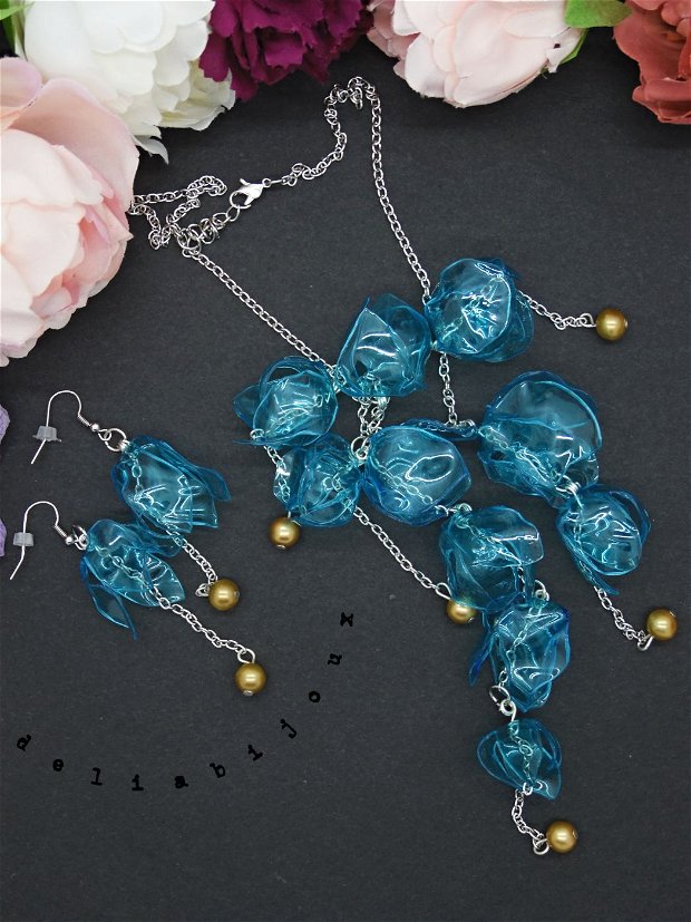 Set de bijuterii handmade unicat cu flori - plastic reciclat (cod760)