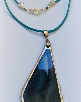 Colier handmade cu pandantiv din geoda de agat albastru/colier talisman