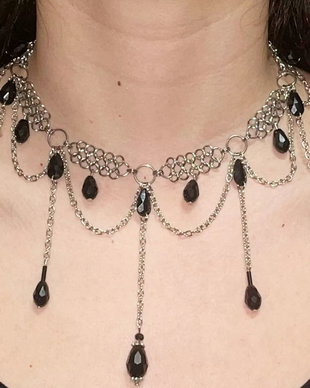 Black and silver dangly collar