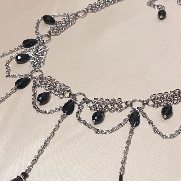 Black and silver dangly collar