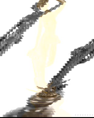 Nimfa- statueta din bronz pe un soclu din marmura