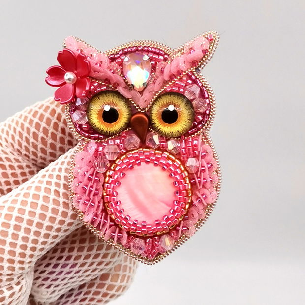 Broșă - Romantic PINK Owl