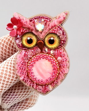 Broșă - Romantic PINK Owl