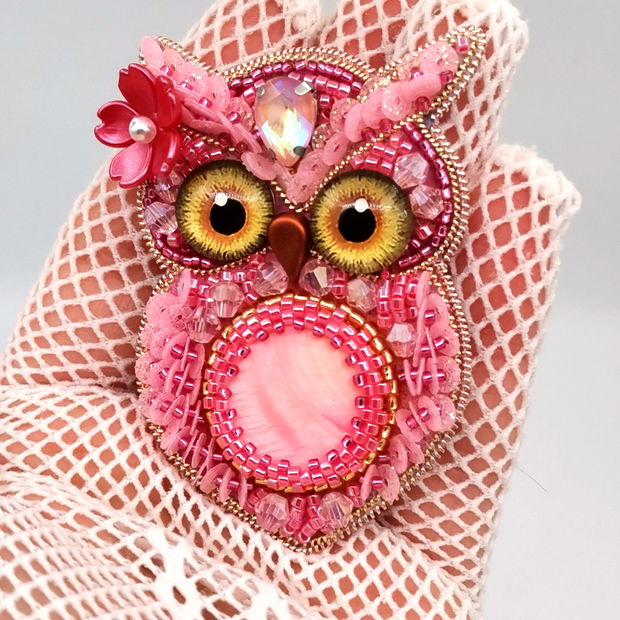 Broșă - Romantic PINK Owl