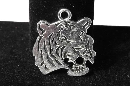 Pandantiv metalic, argintiu antichizat, tigru, 27x24 mm