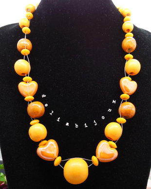 Colier handmade unicat - margele lemn, inimi ceramica (cod770)
