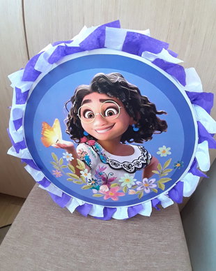 Piñata piniata Encanto Mirabel
