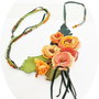 colier buchet de flori  insorite