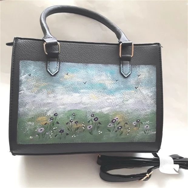 Cadou personalizat / geanta pictata cu peisaj