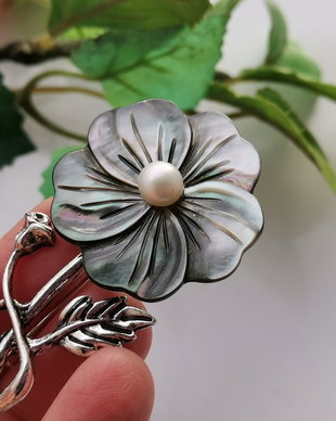 Pandant /brosa shell