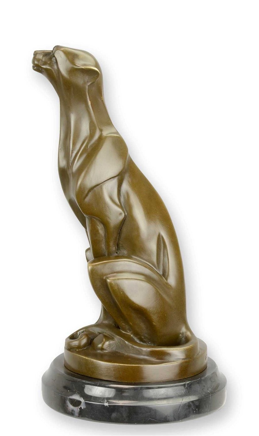 Ghepard- statueta din bronz pe un soclu din marmura