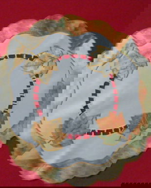 Mileu cu broderie si decupaje